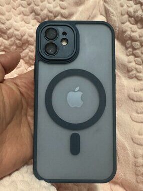 Matte Black Magnetic Frosted iPhone Case